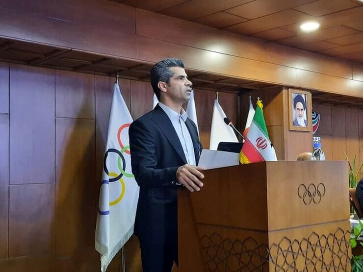 رئیس فدراسیون تکواندو به انتخاب اعضای کادرفنی تیم‌های ملی تکواندو واکنش نشان داده است.
