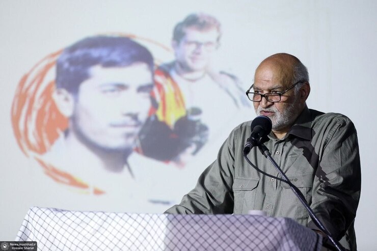  طی مراسمی سی‌و‌هفتمین سالگرد شهادت سردار شهید «ولی‌الله چراغچی» و یادبود زنده‌یاد حاج « نادر طالب‌زاده» در جوار گلزار شهدای بهشت رضا (ع) برگزار شد.