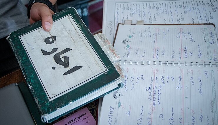 وزارت راه و شهرسازی اعلام کرد که پیشنهاد تعیین سقف افزایش اجاره بها برای سال ۱۴۰۱ به دولت ارائه شده و هم‌چنین وام کمک ودیعه مسکن تا سقف ۶۰ میلیون تومان در شورای پول و اعتبار به تصویب رسیده است؛ این در حالی است که سال گذشته سقف وام ۷۰ میلیون تومان بود و البته در دو سال اخیر تنها ۵ درصد مستاجران وام را دریافت کرده‌اند.