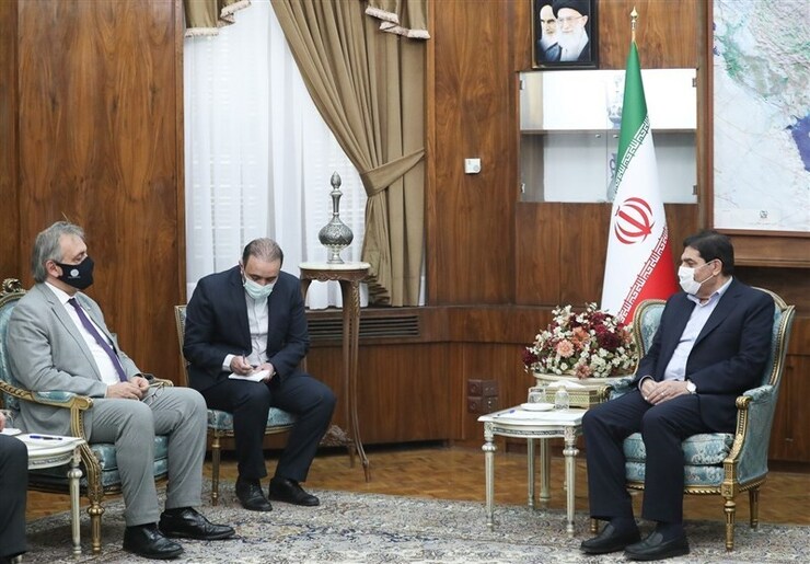 معاون اول رئیس جمهور در دیدار رئیس فدراسیون بین المللی صلیب سرخ و هلال احمر از تحریم‌های غیرانسانی نظام سلطه و رفتارهای دوگانه کشورهای غربی در مواجهه با آسیب دیدگان از جنگ ها و منازعات انتقاد کرد.