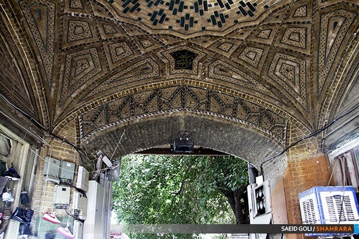 در جلسه کمیسیون شهرسازی و معماری شورای اسلامی شهر مشهد مقدس موضوع مرمت سرای «عزیز‌اله‌اف» در دستورکار قرار گرفت و اعضای کمیسیون با آن موافقت کردند.