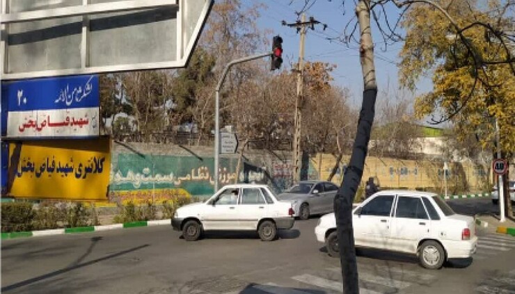 شهردار منطقه ۸ مشهد گفت: بازگشایی معابر اولین اقدام در طرح انتقال پادگان ارتش است. حذف دیوار از فضای سبز این پادگان به‌سرعت انجام می‌شود.