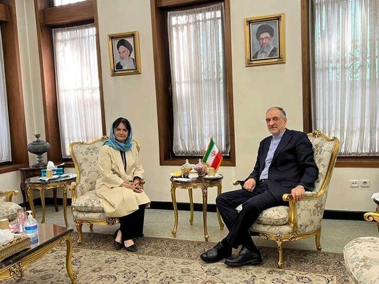 سفیر کشورمان در کابل با نماینده ویژه دبیرکل سازمان ملل در افغانستان دیدار و درباره موضوعات مرتبط با اوضاع این کشور گفت‌وگو کردند.