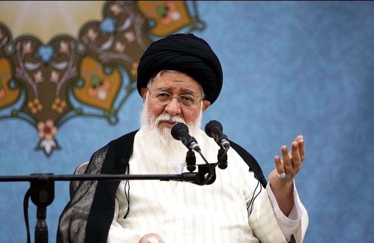 نماینده ولی‌فقیه در استان خراسان‌رضوی تاکید کرد: اندیشه اسلامی در برابر هجمه راهبردی و ایدئولوژیک غرب مسلح و آماده مقابله است.