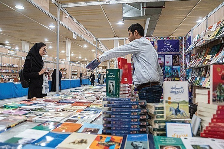 گپ و گفت شهرآرا با ۳ ناشر مشهدی درباره شیوه برگزاری نمایشگاه کتاب تهران.