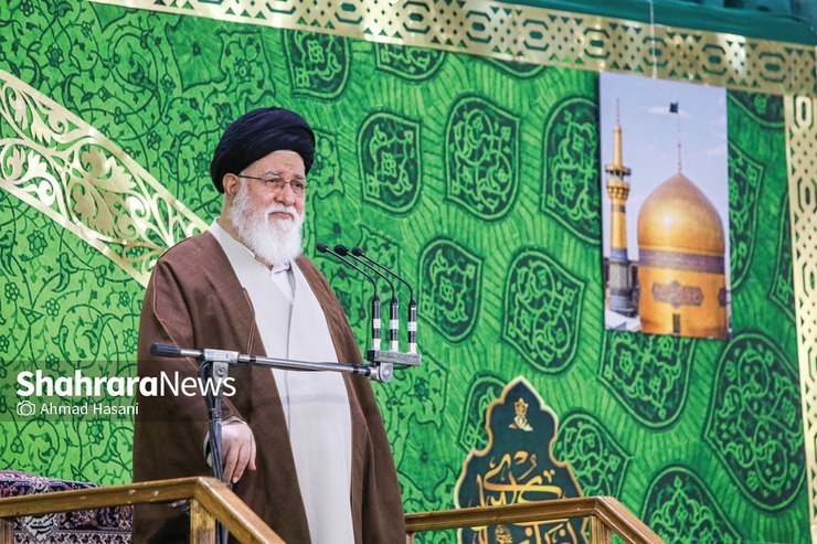 آیت الله علم الهدی گفت:در طرح تحول کنونی چند نکته وجود دارد که می‌تواند برای همیشه خیلی چالش‌ها و درماندگی‌های اقتصادی را جبران کند و مملکت را به یک نقطه ثبات اقتصادی برساند.