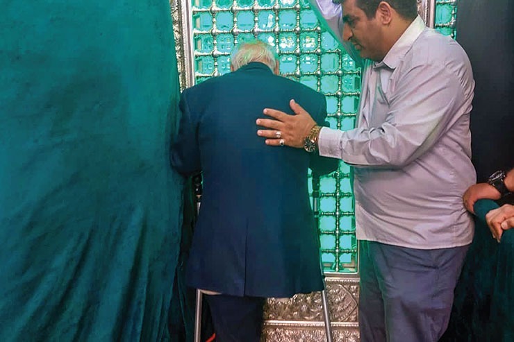 کاروان ۲۴۰ نفره‌ای که این روز‌ها خود را از گوشه وکنار کشور به پابوسی امام هشتم (ع) رسانده اند و مفتخر به عنوان جانبازان کانادین (قطع کامل پا) هستند، اثبات کرده اند وطن دوستی و انقلابی بودن را، آن هم به بهای جوانی و سلامتی شان.