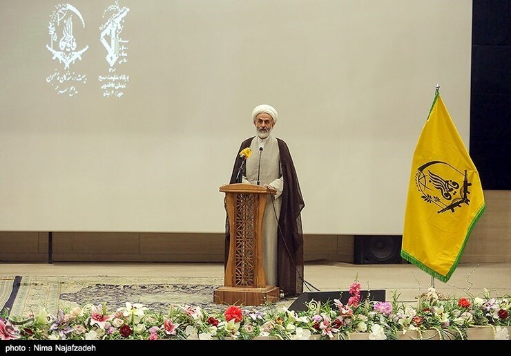 مسئول نمایندگی ولی فقیه در سپاه قدس با بیان اینکه  آمریکا و اسرائیل دشمن اصلی ملت ایران هستند، گفت: لشکر فاطمیون کوثر انقلاب، جبهه مقاومت و دفاع از حرم اهل بیت (ع) است و برکات فراوانی داشته و دارد.
