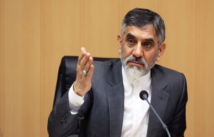 رئیس ستاد مبارزه با قاچاق کالا و ارز با اشاره به اینکه آیین نامه اجرای طرح ساماندهی تجارت مرزی به‌زودی ابلاغ خواهد شد گفت: با اجرای این طرح، قاچاق کالا در استان‌های جنوبی و همجوار با دریای خلیج فارس کاهش و ملوانان تاجر هم ساماندهی می‌شوند.