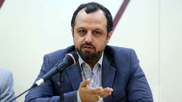 وزیر اقتصاد گفت: امروز رئیس‌جمهور دستور داد که به تمام افرادی که تا ماه پیش یارانه‌بگیر بودند، در صورتی که متقاضی باشند، برای ماه اول یارانه پرداخت شود.
