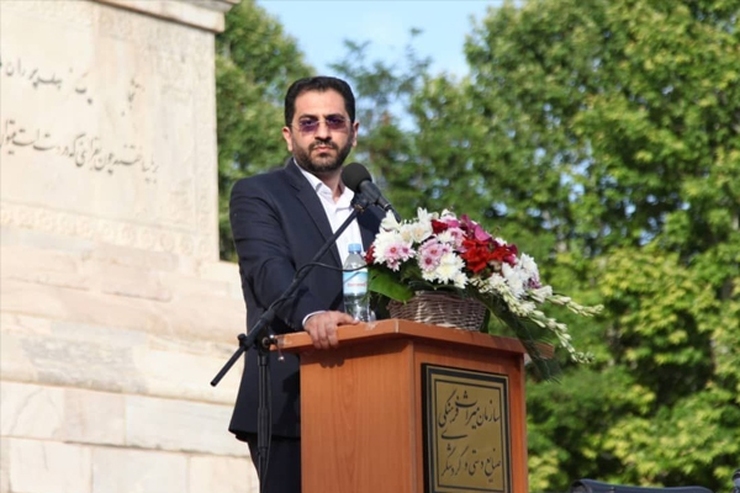 شهردار مشهد مقدس گفت: شهرداری مشهد آماده همکاری همه جانبه در خصوص فردوسی عزیز و اثر به یاد ماندنی او شاهنامه در عرصه بین المللی دارد.