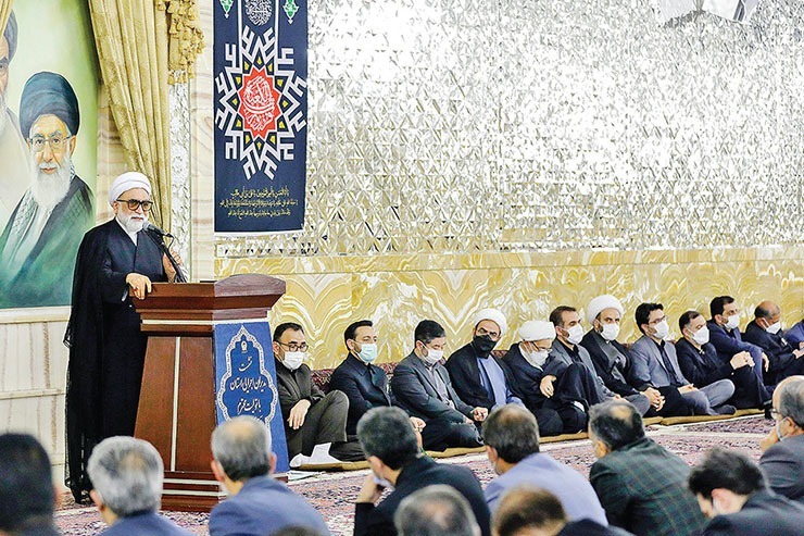 تولیت آستان قدس رضوی با تأکید بر اینکه سفر زائران به مشهد سفری تفننی نیست، گفت: سفر به مشهد با سفر به شهر‌های گردشگری متفاوت است.