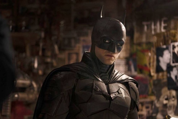 شرکت برادران وارنر در بخشی از سینماکان ۲۰۲۲ اعلام کرد که دنباله‌ی فیلم The Batman توسط مت ریوز ساخته می‌شود. او اکنون مشغول نوشتن فیلم‌نامه است.