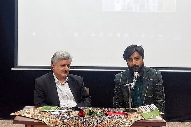 محمدمهدی سیار شاعر و کارشناس حوزه ادبیات فارسی با بیان اینکه نادیده گرفتن نقدهای محمدکاظم کاظمی ضربه بزرگی به جریان شعر انقلاب می‌زند گفت: قلم محمدکاظم کاظمی عالمانه و رندانه است.