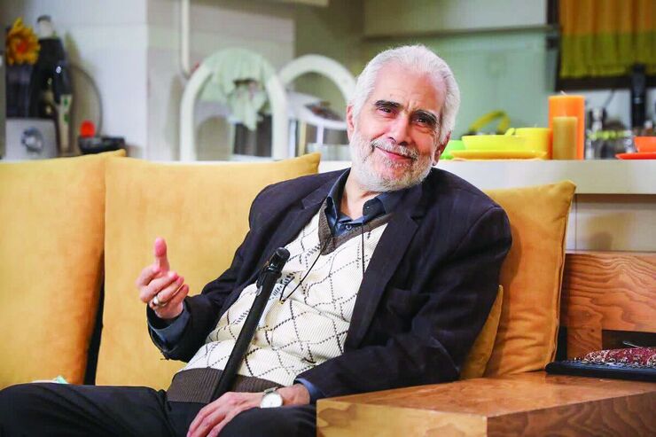 استاد حاج حسین علمی در اوایل دهه ۷۰ مسئول دارالقرآن سازمان تبلیغات بود. او روشی نوین برای برگزاری محافل قرآنی در این شهر بنیان نهاد و توانست با نبوغ خود سبب جذابیت این محافل شود.