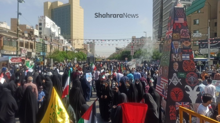 راهپیمایی روز جهانی قدس در مشهد همچون شهرهای دیگر ایران در حال برگزاری است.