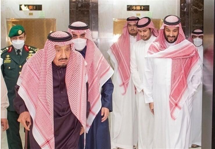 یک خبرگزاری غربی به نقل از یک منبع سعود اعلام کرد که انتقال قدرت در عربستان‌سعودی نزدیک است.