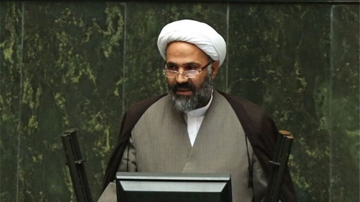 نصرالله پژمانفر (نماینده مردم مشهد) در نامه‌ای به رئیس هیئت تطبیق مصوبات دولت با قوانین، از او خواست اقدامات مقتضی برای پرداخت حقوق کارگران بخش دولتی براساس قانون صورت گیرد.