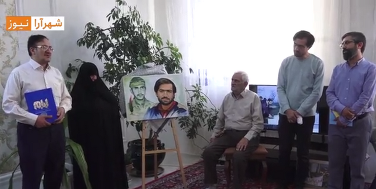 در چهارمین دوره برگزاری جایزه فرهنگی و هنری شهید مهدی منصوب از میان ۱۴ اثر برتر، این جایزه به کتاب «ایام سبزوار» به نویسندگی اسماعیل هاشم‌آبادی اهدا شد. این کتاب روایتی از فعالیت‌های فرهنگی و هنری مردم سبزوار در دهه شصت است. گفتنی است جایزه فرهنگی و هنری شهید مهدی منصوب با ابتکار خانواده شهید برای تجلیل از آثار هنری برتر در حوزه انقلاب و دفاع مقدس اهدا می‌شود. این هنرمند شهید در ۲۴ سالگی و در جزیره مجنون به شهادت رسید.
