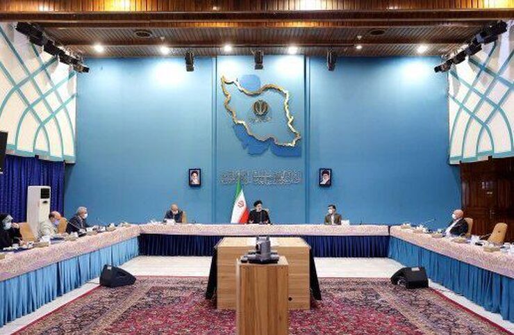 رئیس جمهور سازمان حفاظت محیط زیست را مکلف کرد تا در دوگانه‌ها و چالش‌های محیط زیستی کشور با پشتوانه کارشناسی دقیق و قوی وارد میدان شده و اجازه ندهد این چالش‌ها در اذهان و افکارعمومی به حال خود رها شود.