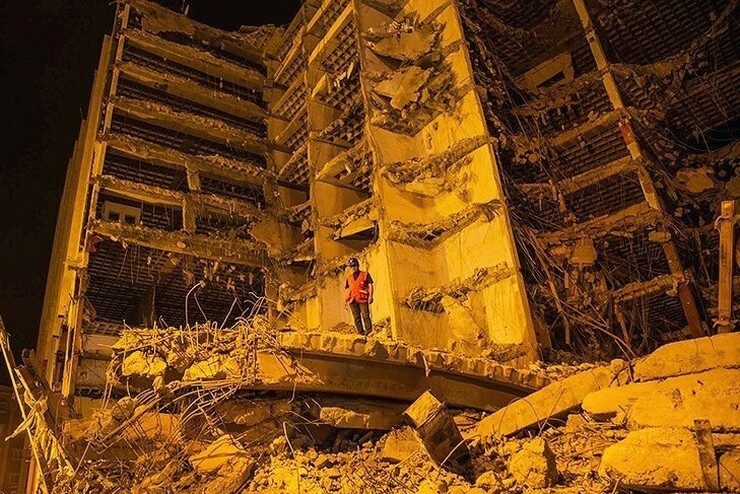 معاون استاندار خوزستان و فرماندار ویژه آبادان گفت: هویت ۴۳ پیکر جانباخته حادثه متروپل توسط پزشکی قانونی شناسایی و تایید شد.