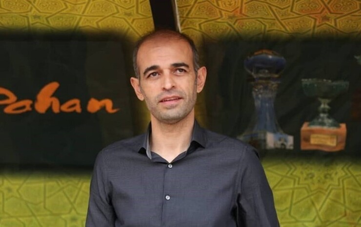 محرم نویدکیا در تماس با مدیران باشگاه سپاهان از سمت خود استعفا کرد که مورد موافقت این باشگاه قرار گرفت.