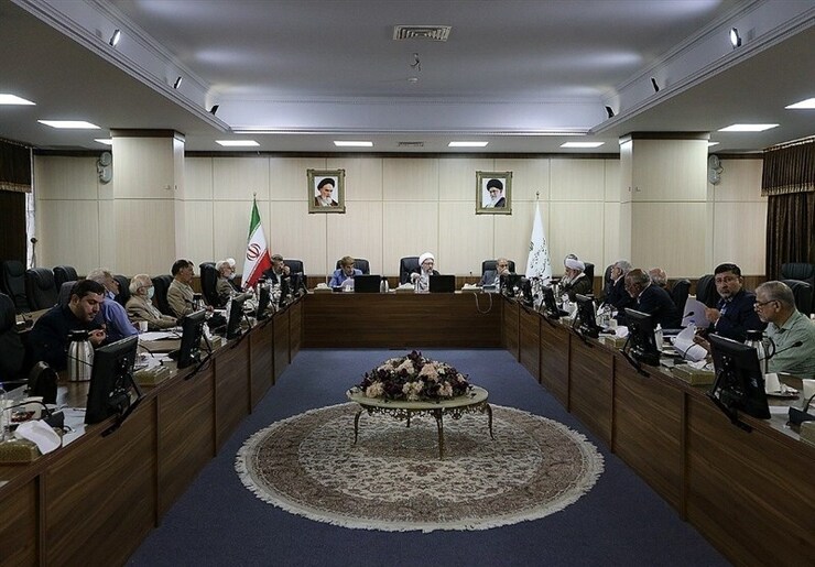 هیئت عالی نظارت مجمع تشخیص مصلحت نظام در جلسه‌ای به ریاست آیت‌الله آملی‌لاریجانی، مصوبه اخیر مجلس در خصوص «شفافیت قوای سه گانه و دستگاه های اجرایی و سایر نهادها» را از حیث انطباق با سیاست های کلی بررسی کرد.
