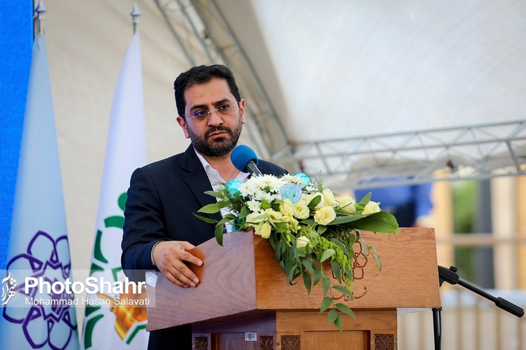 سید عبدالله ارجائی، شهردار مشهد مقدس در گفتگو با شهرآرانیوز گفت: به دنبال افتتاح چند گذر تشرفی به حرم مطهر رضوی هستیم چرا که امروز این مهم برای ما موضوعیت دارد و موارد این چنینی امر تشرف پیاده را تسهیل میکند.