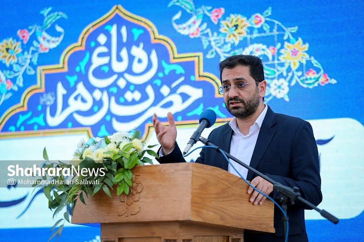 شهردار مشهد مقدس با بیان اینکه باید حرم مطهر رضوی به کالبد و قلب شهر تبدیل شود، گفت:  تمام شهر مشهد حرم حضرت رضا علیه السلام  است.
