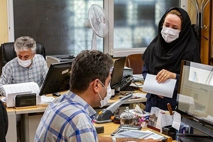 معاون توسعه مدیریت و منابع استانداری خراسان رضوی گفت: تغییر ساعت کار اداری از ۲۱ خرداد تا سه شهریور به دستگاه‌های اجرایی استان ابلاغ شد.