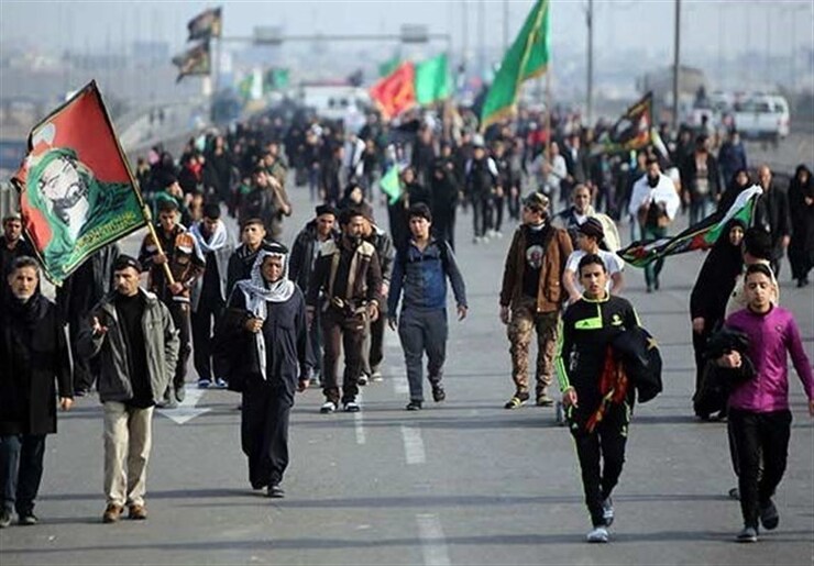 رئیس ستاد مرکزی اربعین با اشاره به نشست سفیر جمهوری اسلامی ایران در عراق با دولت این کشور، گفت: دولت عراق به سفیر ما اعلام کرد «ویزای زائران اربعین برداشته می‌شود».