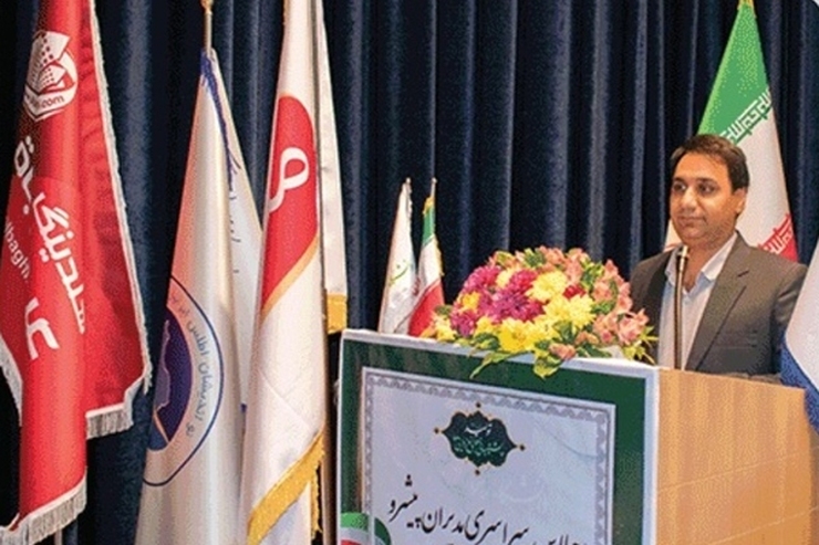 ساعاتی پیش بخشی از برج متروپل آبادان که توسط هلدینگ عبدالباقی ساخته شده بود، فروریخت و تعدادی از هموطنانمان کشته و زخمی شدند.