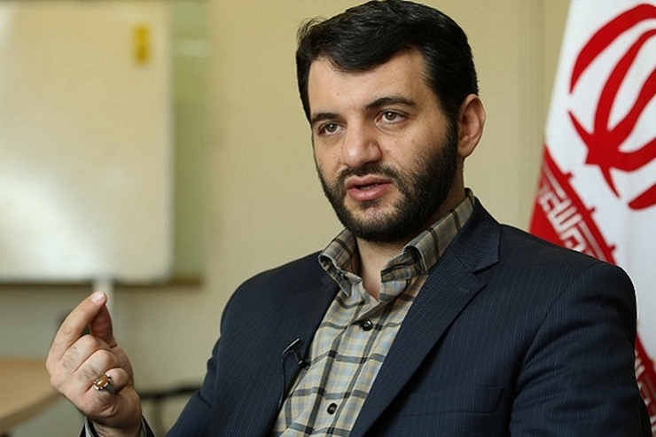 وزیر تعاون، کار و رفاه اجتماعی با اشاره به اینکه دولت طی هفته‌های اخیر در خصوص اصلاح نظام پرداخت یارانه‌ها دستور کار شلوغی داشته است، گفت: منتظر طرح موضوع افزایش حقوق بازنشستگان در جلسه دولت هستیم و بازنشستگان عزیز کشورمان در خصوص افزایش حقوق و مستمری خود نگرانی نداشته باشند و بزودی پرداخت می‌شود.