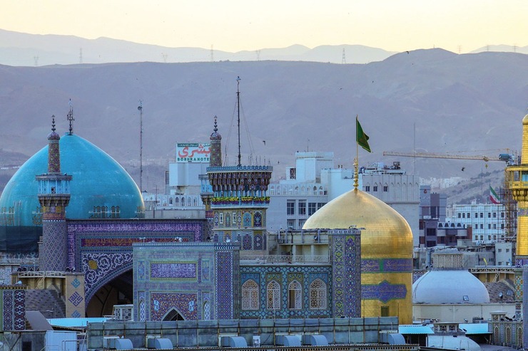 رسیدن به سیره رضوی در زیست شهری در گفتگو با دکتر نعمت ا... فیروزی، مدیر مرکز تحقیقات کاربردی تربیت و تبلیغ دینی امام رضا (ع).