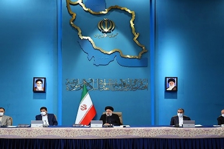 آیت الله رئیسی در جلسه امروز هیات دولت تاکید کرد: هیچ واحد تولیدی نباید به هیچ وجه و با هیچ بهانه‌ای تعطیل و یا روند کاری آن با اخلال مواجه شود.