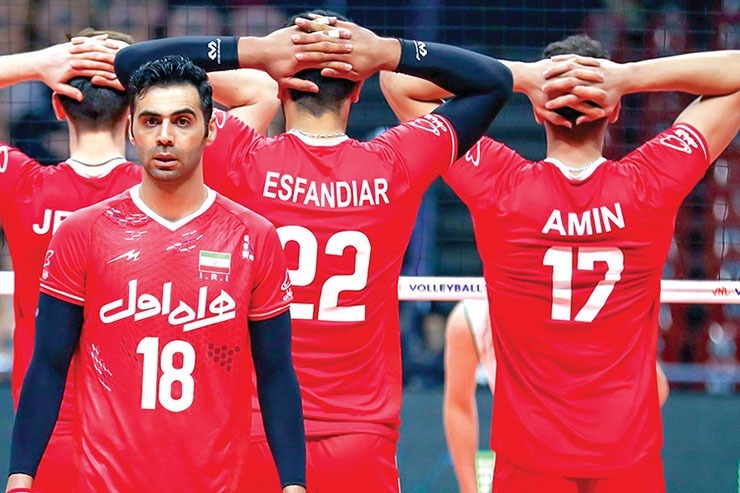 دو برد و دو شکست، حاصل کار ایران در پایان هفته نخست لیگ ملت‌های والیبال بود.