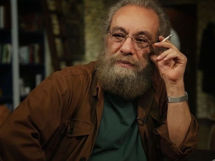 مسعود فراستی در نشست نقد و بررسی «جایگاه امید در سینمای ایران و جهان» درباره دستمزد برخی از سلبریتی‌ها و پول مواد مخدرشان صحبت‌هایی کرده است.