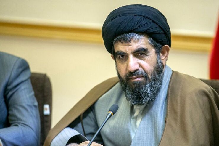 عضو کمیسیون اقتصادی مجلس با اشاره به استعفای وزیر کار، گفت: نارضایتی همزمان بازنشستگان و کارگران یک رکورد محسوب می‌شد و پس از روز طرح سوال از وزیر کار آگاهانه سکوت کردم و این شرایط را پیش بینی می‌کردم.