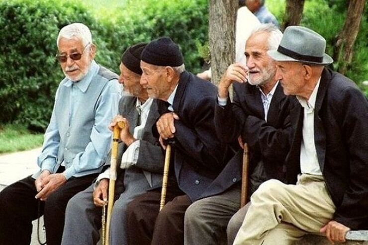 افزایش حقوق بازنشستگان سازمان تامین اجتماعی از جمله مصوبات مهم هیئت دولت در هفته گذشته بود که بر اساس آن حقوق بازنشستگان در سه گروه افزایش یافت.