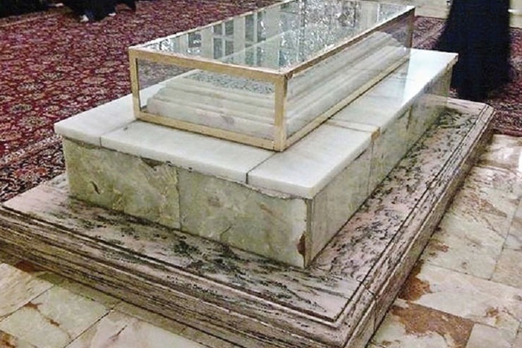 شاید ندانید تعداد چشمگیری از علمای نامدار منطقه جبل‌عامل در سایه‌سار حرم جنت مکان رضوی آرامیده‌اند و مزارشان طی قرن‌ها در این قطعه زمین مقدس باقی است. آن‌ها یادگارانی از جبل‌عامل در مشهد رضوی هستند.