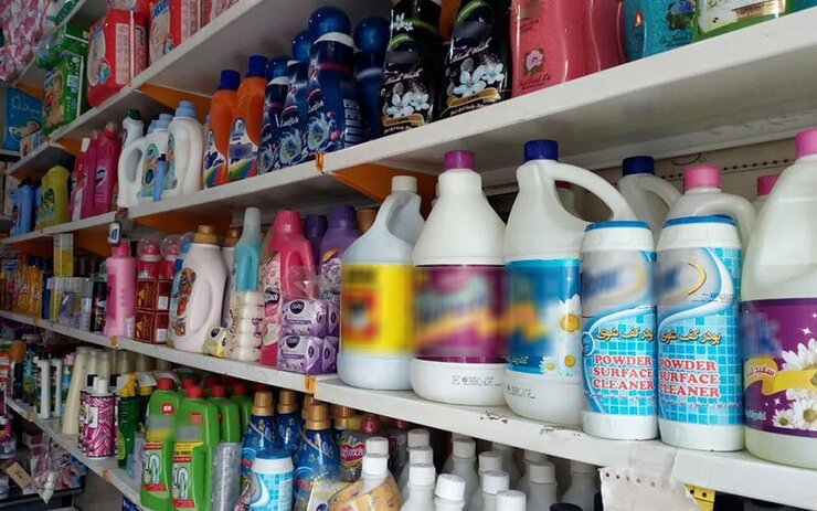 صحبت بر سر میزان افزایش قیمت مواد شوینده از ابتدای امسال تاکنون به فرایندی زمان‌بر تبدیل شد. تولیدکنندگان مواد شوینده به‌بهانه افزایش هزینه‌های تولیدشان تقاضای ۵۰ تا ۷۰ درصدی افزایش قیمت داشتند.