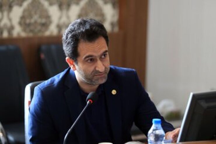 رئیس پارک علم و فناوری خراسان گفت: کشور ما برای دانش‌بنیان شدن نیاز به ۴۰ هزار شرکت دانش‌بنیان دارد.