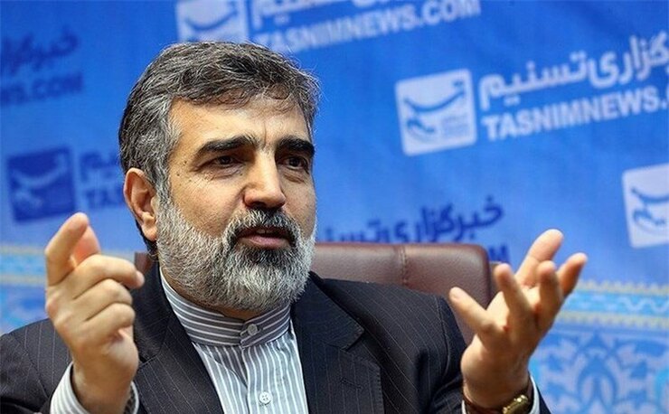 سخنگوی سازمان انرژی اتمی ایران گفت: ایران و روسیه روابط اقتصادی خوبی دارند و برای توسعه فاز ۲ و ۳ نیروگاه اتمی بوشهر در حال مذاکره با روسیه هستیم.