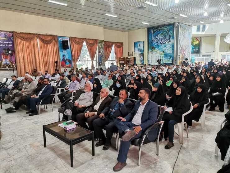 دهمین گردهمایی آموزشی، توجیهی مربیان طرح فرهنگی، تربیتی چهره به چهره و چکامه سراسر کشور طی آیینی در اردوگاه ثامن الحجج(ع) مشهد به کار خود پایان داد.