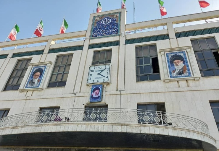 در دیدار معاون وزیر آموزش‌وپرورش و شهردار مشهد، امضای تفاهم‌نامه میان شهرداری مشهد و آموزش‌وپرورش استثنایی رقم خورد.