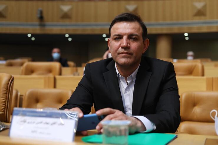 شهاب الدین عزیزی خادم، رئیس معزول فدراسیون فوتبال قصد داشت با فرجام خواهی زمینه بازگشت خود به فدراسیون فوتبال را فراهم کند، اما حکم علیه او دوباره تایید شد تا رویای بازگشت آقای رئیس سابق برباد برود.