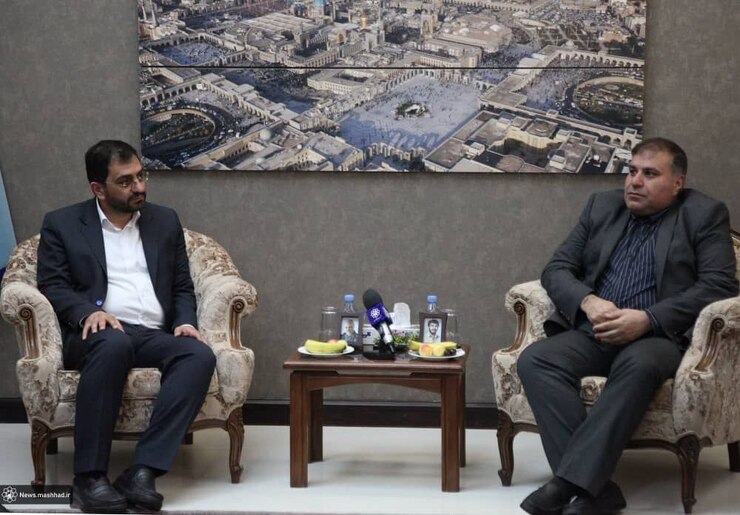 شهردار مشهد مقدس گفت: معتقد هستیم مشهد ظرفیت تولید اشتغال بسیاری در حوزه سنگ‌های قیمتی دارد و براین اساس آمادگی کمک به میراث فرهنگی برای راه‌اندازی کارگاه‌های خانگی جهت زنان سرپرست خانوار را داریم.