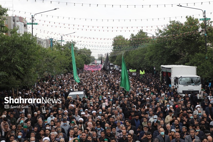 همزمان با سالروز شهادت حضرت جوادالائمه علیه السلام، مراسم اجتمع جوادیون در مشهد مقدس برگزار شد.