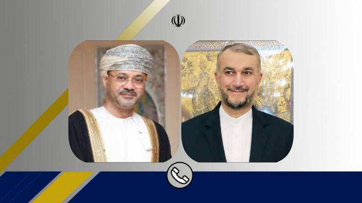 وزیر امور خارجه کشورمان با وزیر امور خارجه عمان در خصوص برخی موضوعات مورد اهتمام مشترک در عرصه دوجانبه، منطقه‌ای و بین المللی از جمله آخرین وضعیت مذاکرات رفع تحریم‌ها، تلفنی گفتگو و تبادل نظر کرد.