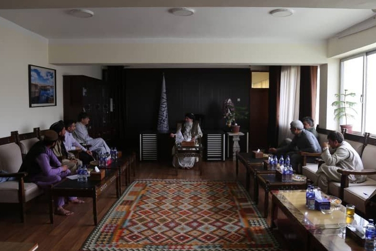 نماینده سفارت جمهوری اسلامی ایران در سفر به بامیان در مرکز افغانستان از آمادگی ایران برای کمک به آوارگان جنگ بلخاب خبرداد.